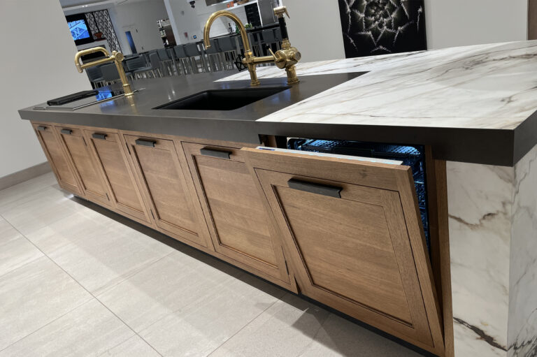 Sollid Cabinetry